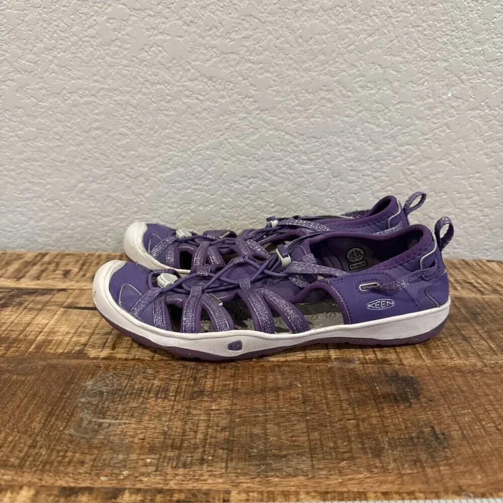Keen Womens Whisper Closed Toed Sports Sandal Size 6 Purple Gray Hiking